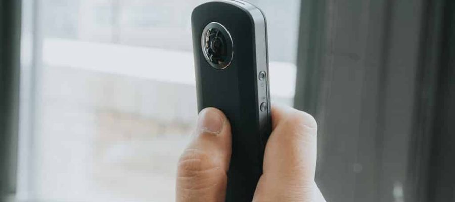 Ricoh-THETA-Angolo-1500x1000